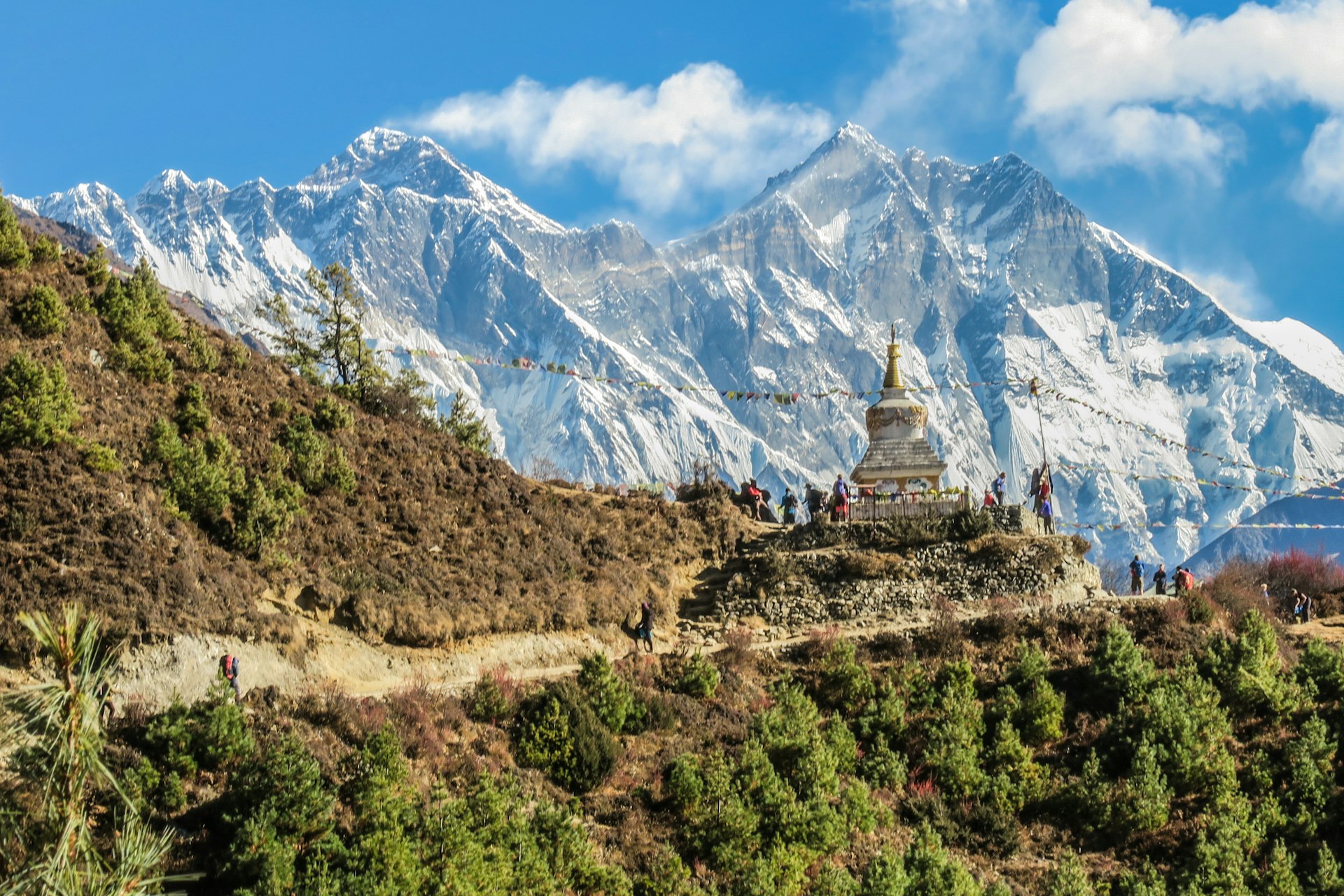 Majestic snow-capped Himalayan peaks at dawn